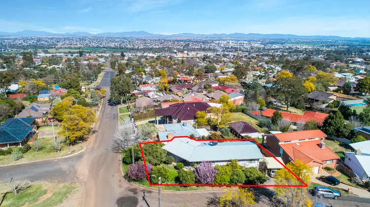 Third view of Homely house listing, 2 Bellevue Crescent, Tamworth NSW 2340