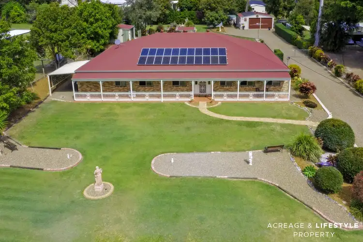 Second view of Homely house listing, 33 Jodi Close, Ningi QLD 4511