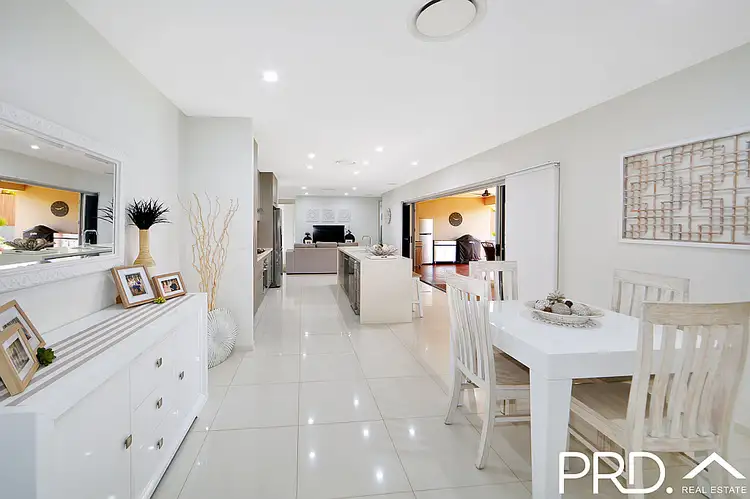 Second view of Homely house listing, 3 Jasmine Court, Kalkie QLD 4670