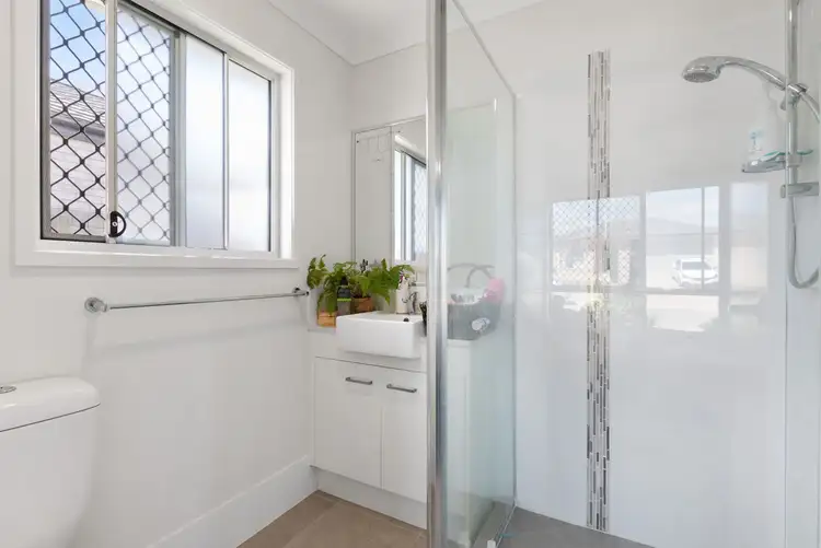 Sixth view of Homely house listing, 1&2/82 Kerry Street, Marsden QLD 4132