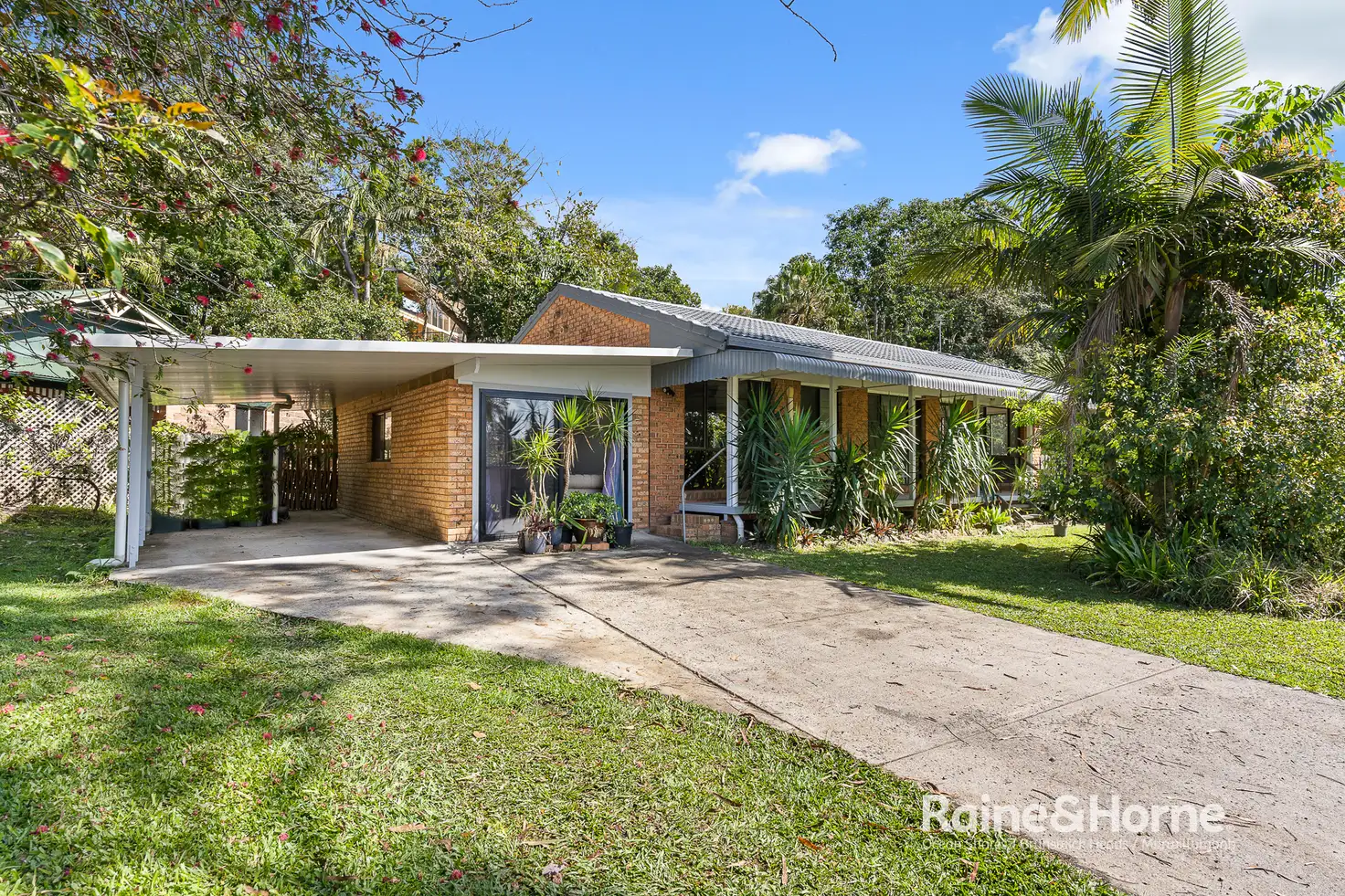 Main view of Homely house listing, 2 Namoi Glen, Ocean Shores NSW 2483