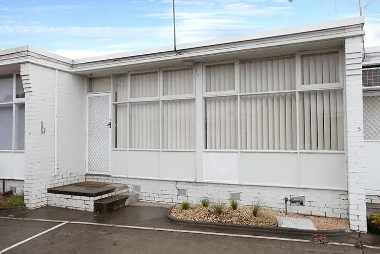 Main view of Homely unit listing, 4/23 Ashley Street, Reservoir VIC 3073