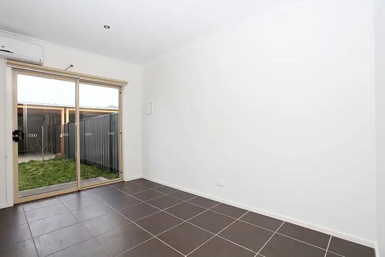 Third view of Homely townhouse listing, 8/29 Ardsley Circuit, Craigieburn VIC 3064