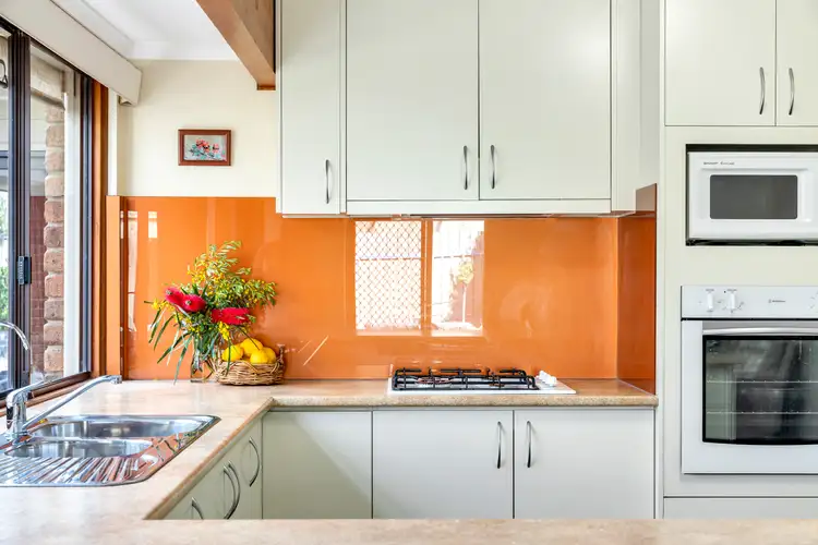 Second view of Homely house listing, 31 Rogana Crescent, Hallett Cove SA 5158