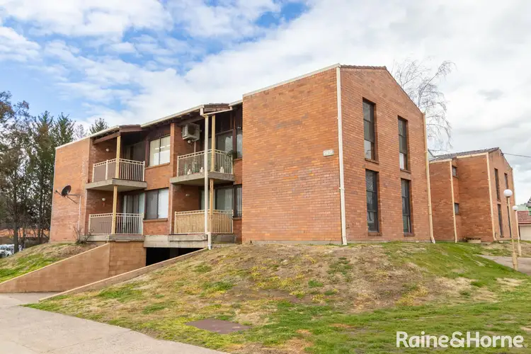 8/110 George Street, Bathurst NSW 2795