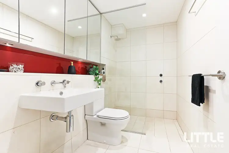 Third view of Homely apartment listing, 804/2 York Street, Sydney NSW 2000