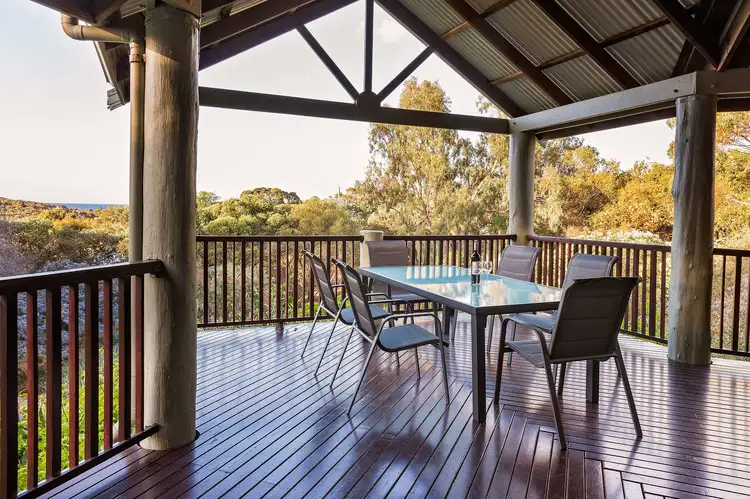 25 Eagle Bay Road, Eagle Bay WA 6281