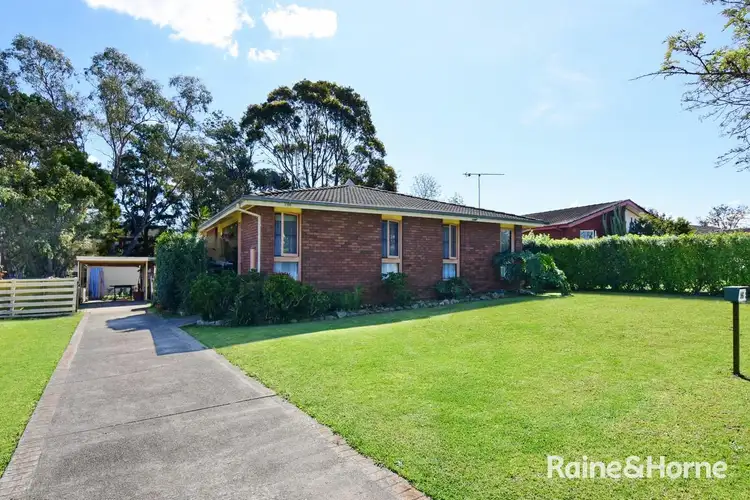 16 Wondalga Crescent, Nowra NSW 2541