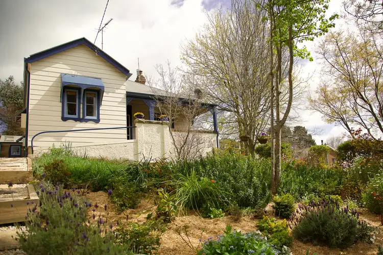 21 Eastview Avenue, Leura NSW 2780