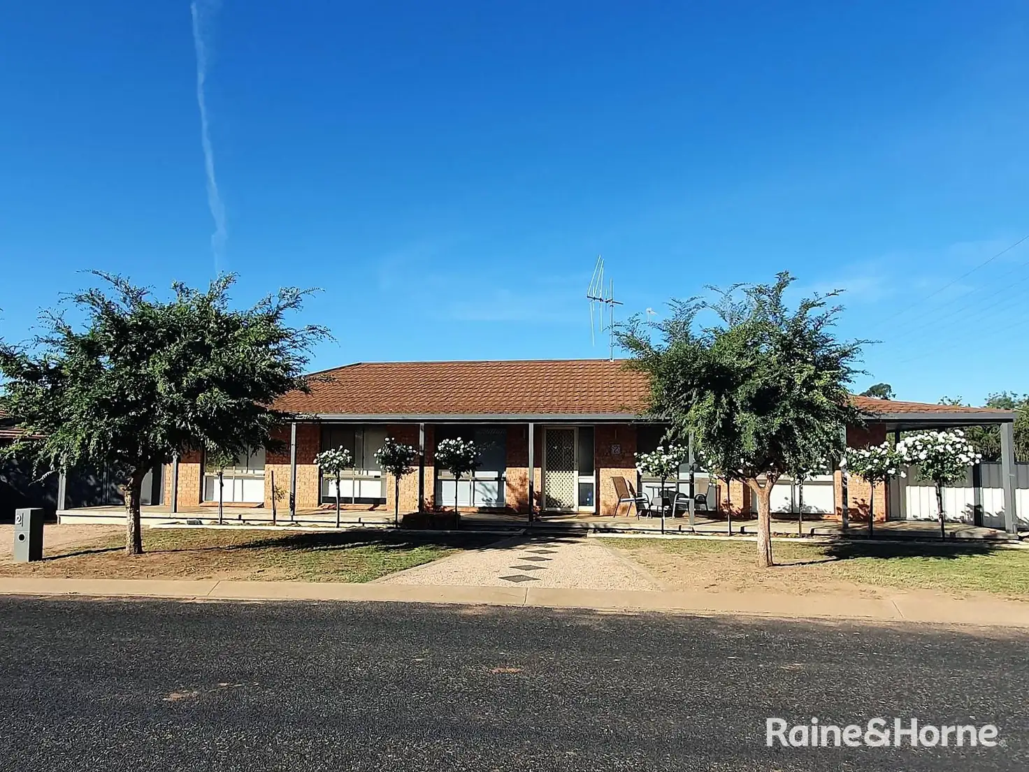 Main view of Homely house listing, 2 Friendship Place, Parkes NSW 2870