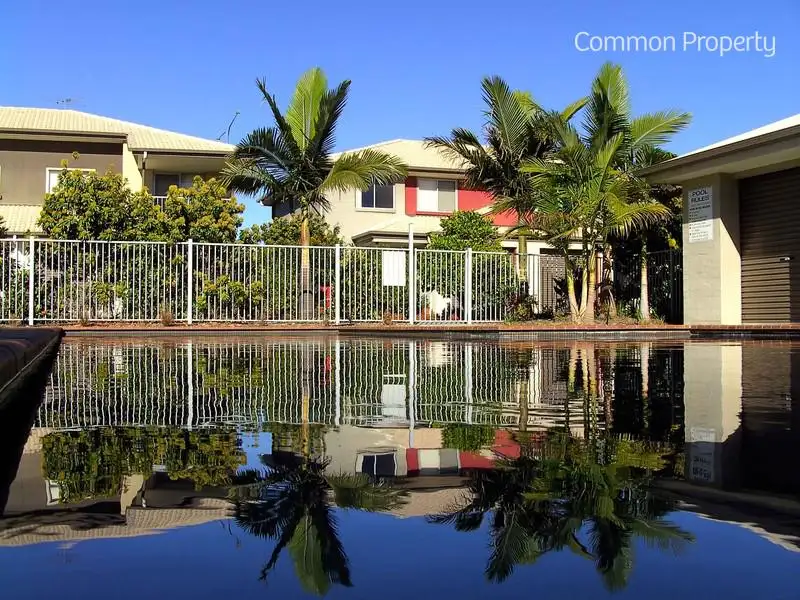 Main view of Homely townhouse listing, 5/6-32 University Drive, Meadowbrook QLD 4131