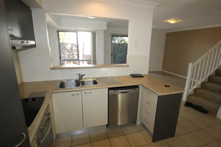 Fifth view of Homely townhouse listing, 5/6-32 University Drive, Meadowbrook QLD 4131