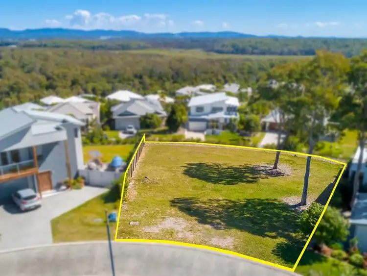 5 Saltash Court, Coomera Waters QLD 4209