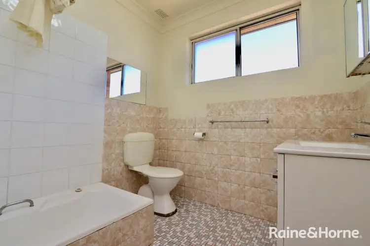 Third view of Homely unit listing, 5/223 Lambert street, Bathurst NSW 2795