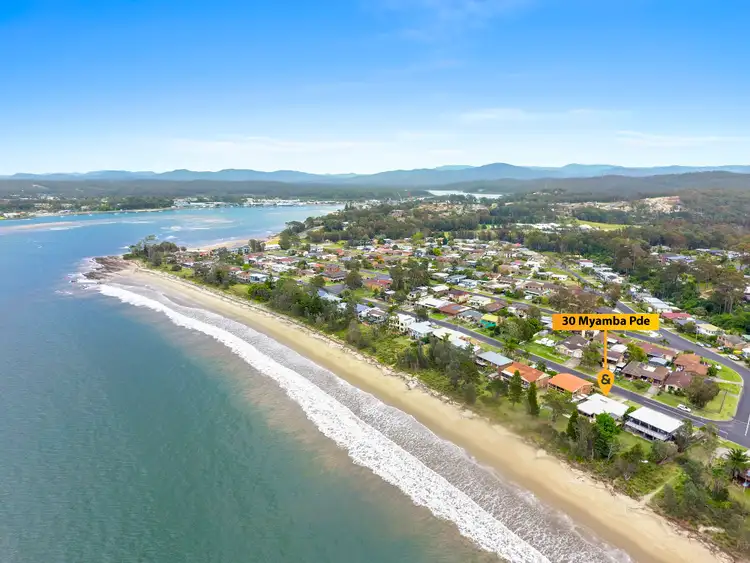 30 Myamba Parade, Surfside NSW 2536