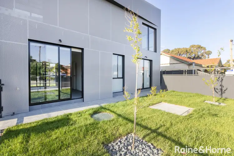 1/431 Albion Street, Brunswick West VIC 3055