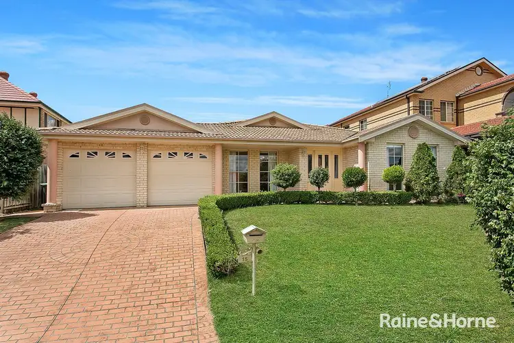 15 Kinnard Way