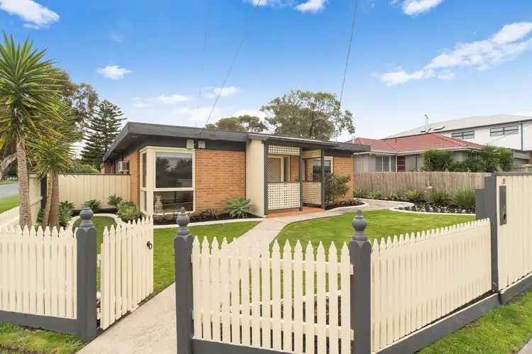 39 Belvedere Road, Seaford VIC 3198