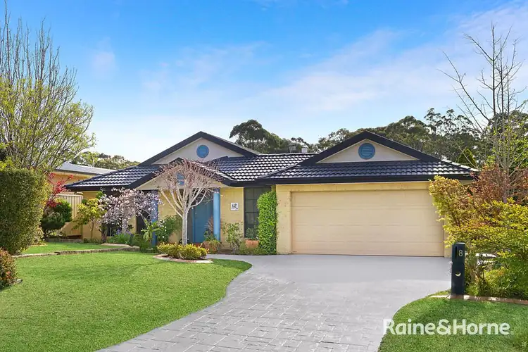 8 Freesia Crescent, Bomaderry NSW 2541