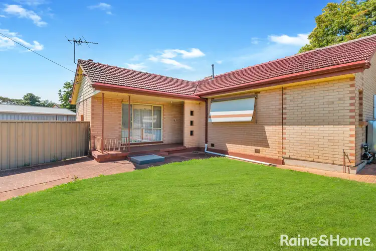 2 Suffolk Avenue, Brahma Lodge SA 5109