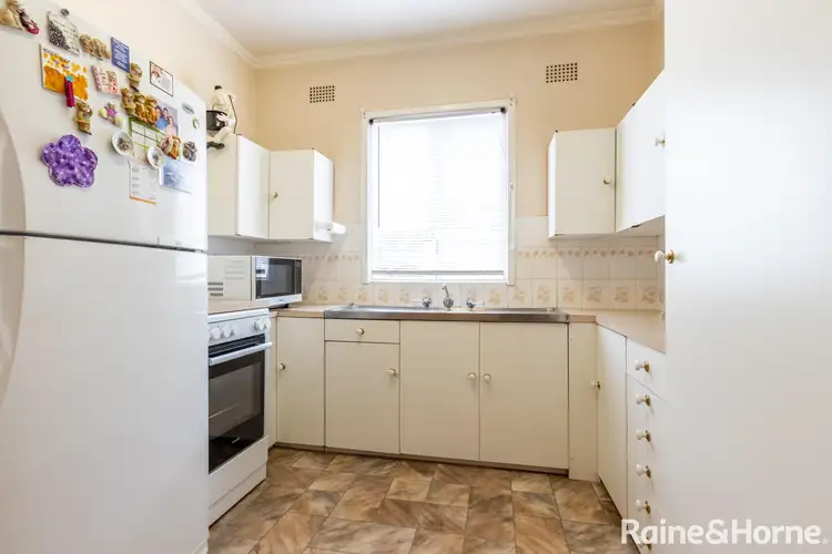 Third view of Homely house listing, 10 Tremain Avenue, West Bathurst NSW 2795