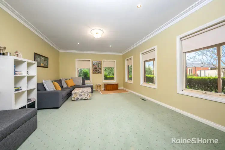 Fifth view of Homely house listing, 8 Doig Place, Sunbury VIC 3429