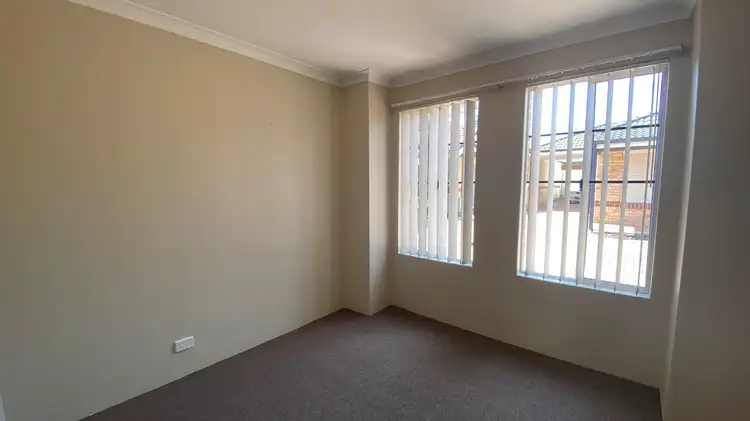 Seventh view of Homely villa listing, 3/28 Holmesdale Rd, Woodbridge WA 6056