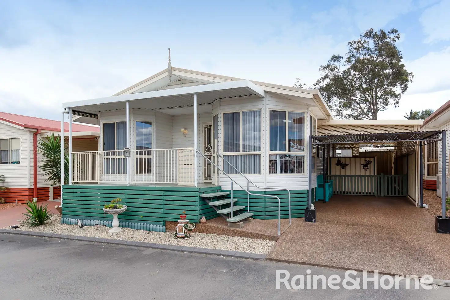 Main view of Homely villa listing, 12/15 Quarter Sessions Road, Tarro NSW 2322