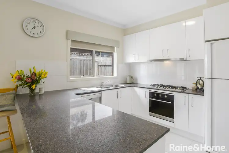 Fourth view of Homely unit listing, 2/110 Piper Street, Kyneton VIC 3444