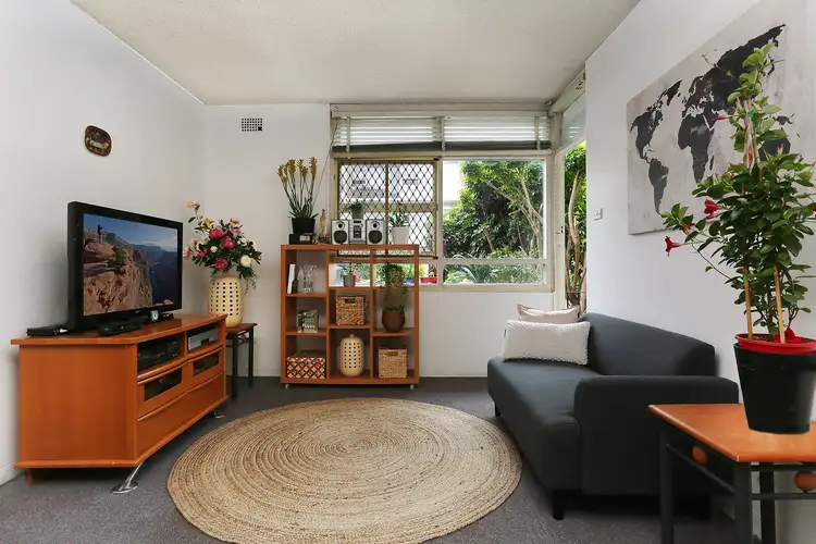 11/8 Brunswick Parade, Ashfield NSW 2131