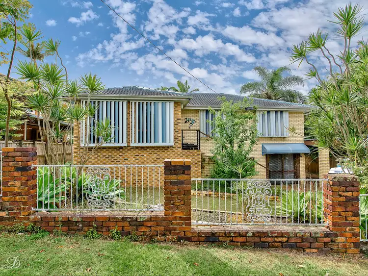 Main view of Homely house listing, 2 Hibiscus Street, Everton Hills QLD 4053