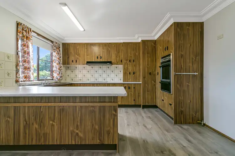 Fifth view of Homely house listing, 34 Kingswood Drive, Tamworth NSW 2340