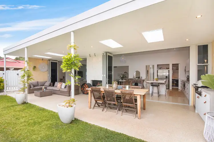Second view of Homely house listing, 8 Toby Court, Quindalup WA 6281