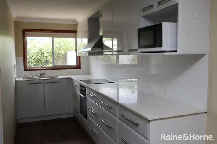 Third view of Homely house listing, 4/63 Thorne Street, Wagga Wagga NSW 2650