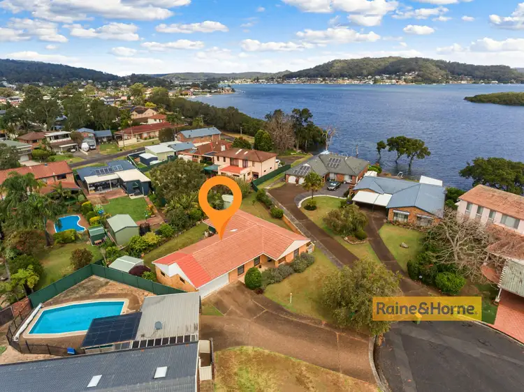 42 Beachfront Parade, St Huberts Island NSW 2257