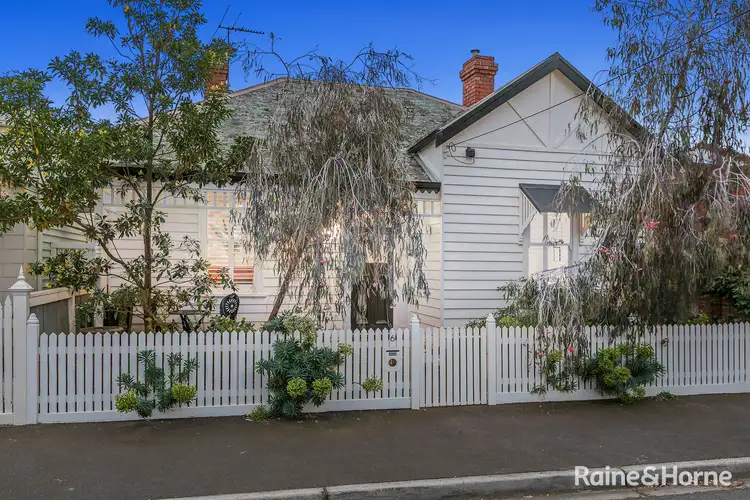 6 Albert St, Williamstown VIC 3016