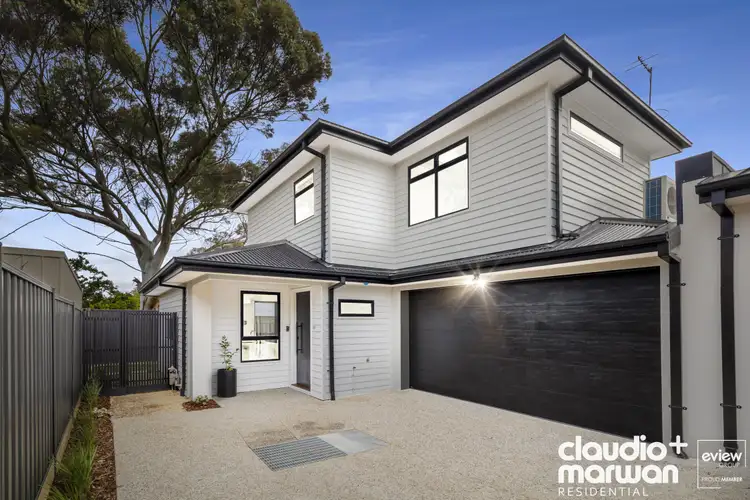 2/3 New Road, Oak Park VIC 3046