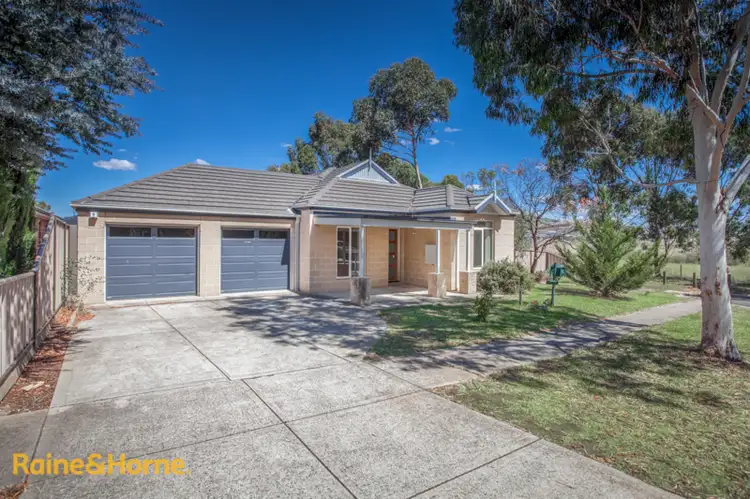 7 SANDPIPER GROVE