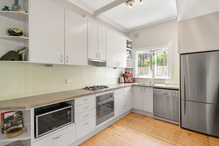 Sixth view of Homely house listing, 32 Plowman Street, North Bondi NSW 2026