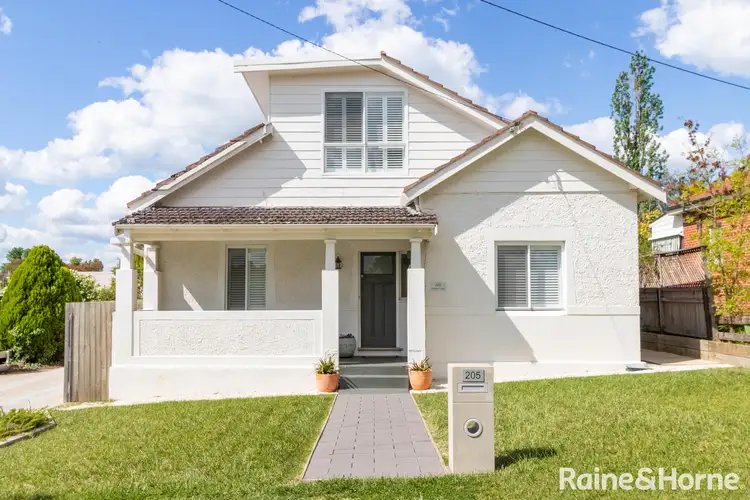 205 Brilliant Street, Bathurst NSW 2795