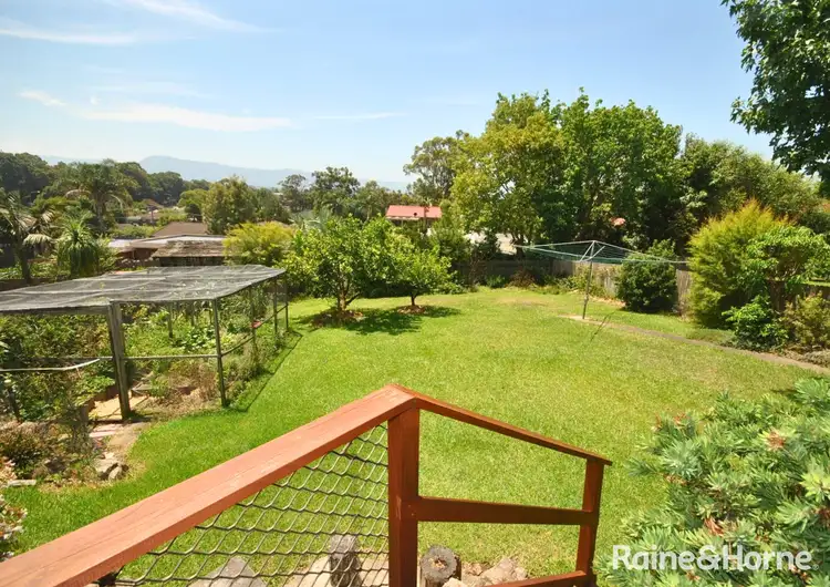 13 Elder Crescent, Nowra NSW 2541