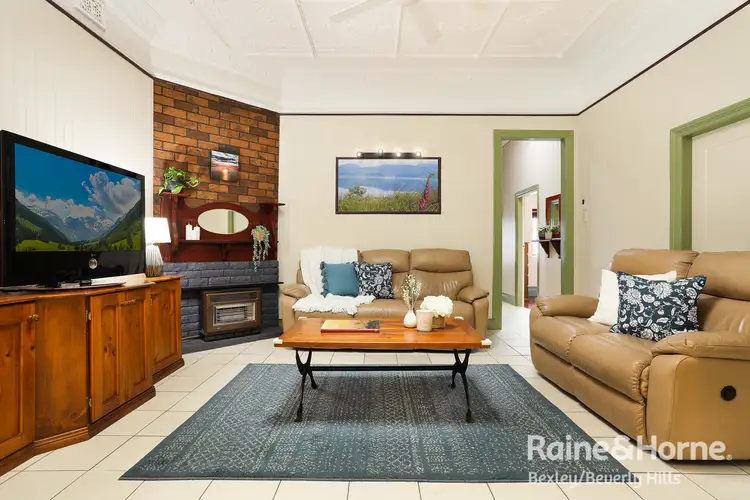 106 Queen Victoria St, Bexley NSW 2207