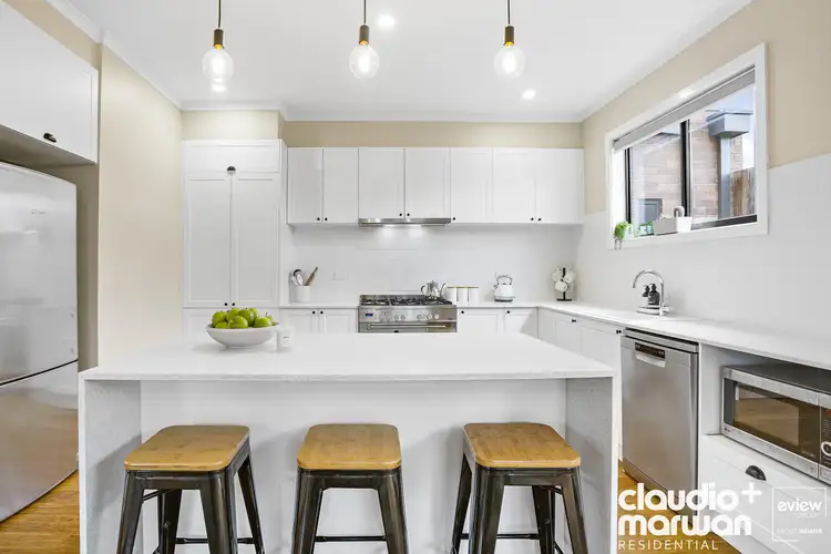 2/104 Middle Street, Hadfield VIC 3046