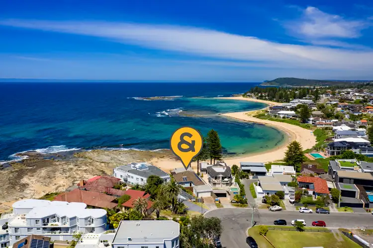 130 Ocean Parade, Blue Bay NSW 2261