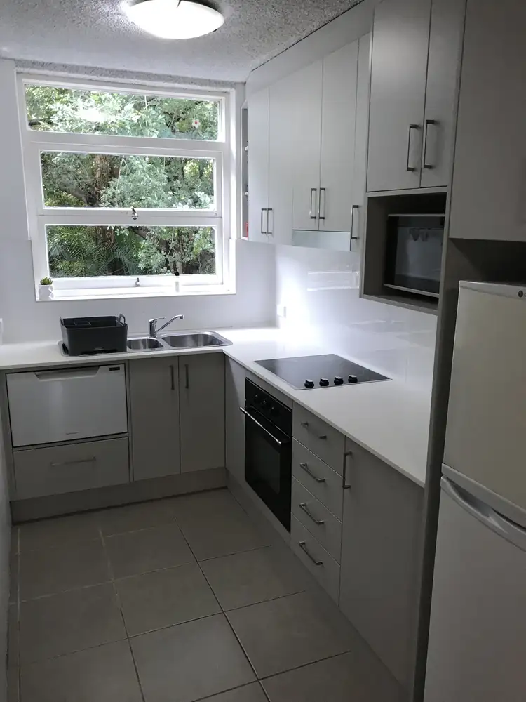 Fifth view of Homely unit listing, 3/74 Highland Terrace, St Lucia QLD 4067