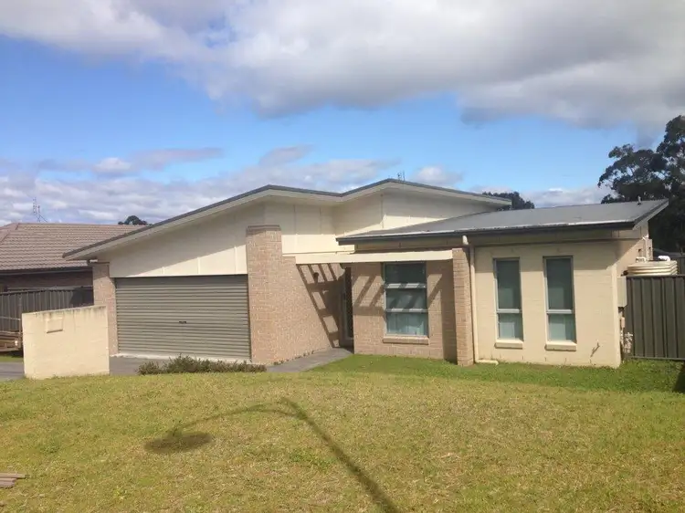 7 Aston Avenue