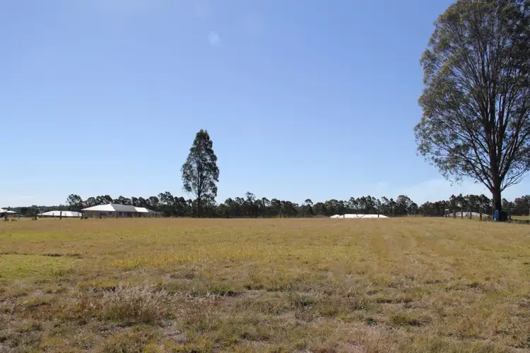 18 to 20 Lorikeet, Kingaroy QLD 4610