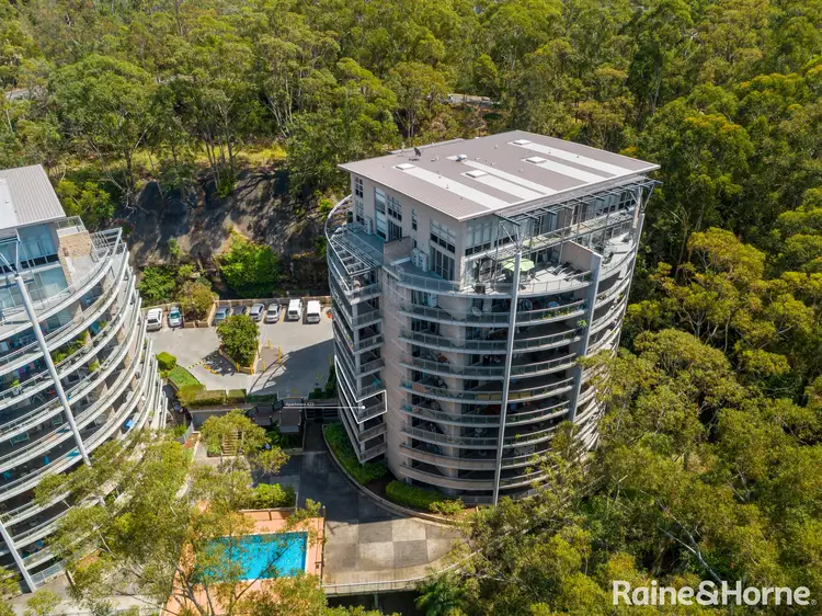 422/80 John Whiteway Drive, Gosford NSW 2250