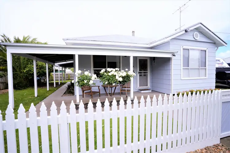 27 Mill Street, Toora VIC 3962