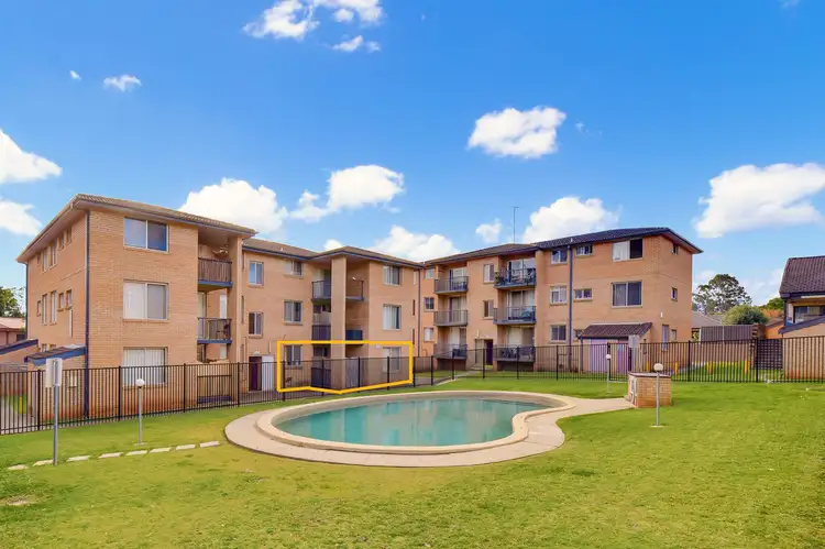 26/5 Hoddle Avenue, Bradbury NSW 2560